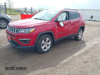 2019 Jeep Compass Latitude z VIN 3C4NJDBB6KT849953, wystawiony jako IAAI lot #42127184 z przebiegiem 47 361 mil mil oraz . Historia ofert i sprzedaży dostępna na DreamBid. Obrazek 19.