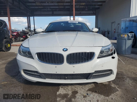 2015 BMW Z4 sDrive28i with VIN WBALL5C57FP557218, listed as a Copart auction lot 79566164 with 97,184 mi miles and Non Repairable. Bid and sale history available at carsss.com. Image 5.