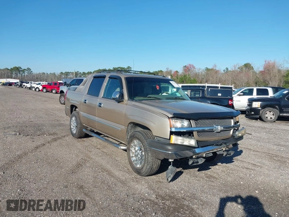 2005 Chevrolet Avalanche LS with VIN 3GNEC12Z45G167762, listed as a IAAI auction lot 40376532 with 157,932 mi miles and . Bid and sale history available at DreamBid. Image 1.