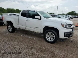 2022 Chevrolet Colorado 2WD LT with VIN 1GCHSCEA7N1247341, listed as a Copart auction lot 53998745 with 33,241 mi miles and Clean Title. Bid and sale history available at carsss.com. Image 4.