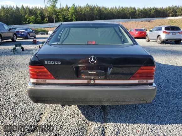 1992 Mercedes-Benz 300 with VIN WDBGB34E8NA061712, listed as a Copart auction lot 55837085 with 219,090 mi miles and Clean Title. Bid and sale history available at DreamBid. Image 6.