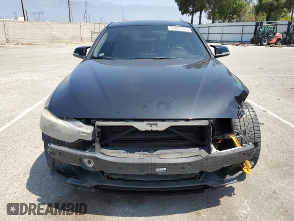 2013 BMW 3 Series 328i с VIN WBA3C1G52DNR46036, выставлен на аукционе Copart как лот 59885695 с пробегом 131 191 миль миль и Списание • Salvage title. История ставок и продаж доступна на DreamBid. Изображение 5.