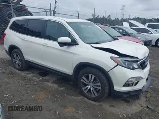2017 Honda Pilot EX-L with VIN 5FNYF5H52HB020410, listed as a IAAI auction lot 41868625 with 161,702 mi miles. Bid and sale history available at carsss.com. Image 1.