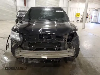 2016 Ford Utility Police Interceptor with VIN 1FM5K8AR1GGD05998, listed as a Copart auction lot 41393885 with 140,060 mi miles and Salvage Title. Bid and sale history available at carsss.com. Image 5.