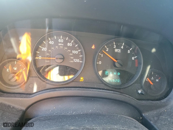 2011 Jeep Patriot Sport with VIN 1J4NF1GBXBD187724, listed as a Copart auction lot 47008565 with 176,820 mi miles and Salvage Title. Bid and sale history available at carsss.com. Image 9.