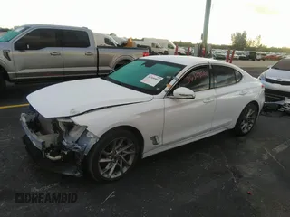 2022 Genesis G70 2.0T с VIN KMTG34TA0NU088955, выставлен на аукционе IAAI как лот 40444202 с пробегом 14 315 миль миль и . История ставок и продаж доступна на DreamBid. Изображение 2.