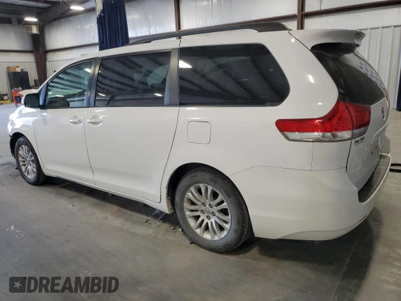 2013 Toyota Sienna XLE AAS with VIN 5TDYK3DC7DS378919, listed as a Copart auction lot 50792515 with 165,256 mi miles and Salvage Title. Bid and sale history available at carsss.com. Image 2.