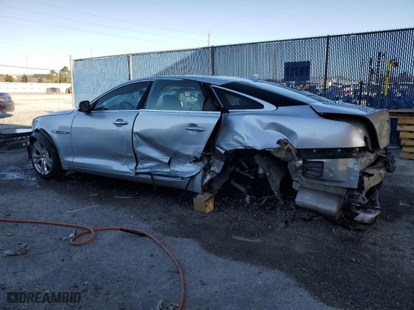 2015 Jaguar XJ with VIN SAJWJ2GD9F8V81151, listed as a Copart auction lot 45724765 with 77,392 mi miles and Salvage Title. Bid and sale history available at carsss.com. Image 2.