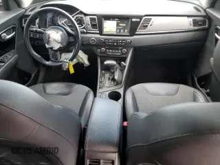 2017 Kia Niro EX with VIN KNDCC3LCXH5052083, listed as a Copart auction lot 47575895 with 139,047 mi miles and Non Repairable. Bid and sale history available at carsss.com. Image 8.