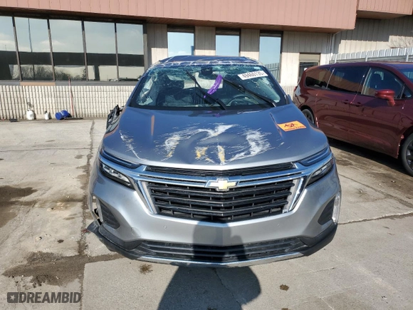 2024 Chevrolet Equinox LT with VIN 3GNAXTEG3RL332559, listed as a Copart auction lot 49460135 with 0 mi miles and Salvage Title. Bid and sale history available at carsss.com. Image 5.