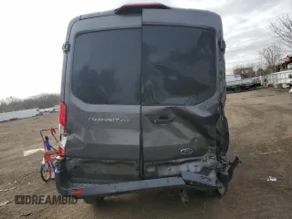 2018 Ford Transit z VIN 1FTYR2CM5JKB49173, wystawiony jako Copart lot #48511685 z przebiegiem Nie podano mil oraz Nie do naprawy. Historia ofert i sprzedaży dostępna na DreamBid. Obrazek 6.
