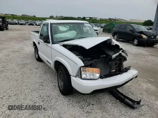 1998 GMC Sonoma z VIN 1GTCS144XWK518236, wystawiony jako Copart lot #59101905 z przebiegiem Nie podano mil oraz Nie do naprawy • Non repairable. Historia ofert i sprzedaży dostępna na DreamBid. Obrazek 13.