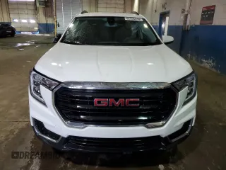 2023 GMC Terrain SLE with VIN 3GKALTEG1PL112360, listed as a Copart auction lot 82556414 with 16,135 mi miles and Salvage Title. Bid and sale history available at DreamBid. Image 5.