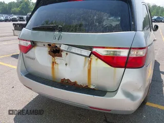 2011 Honda Odyssey EX с VIN 5FNRL5H44BB004530, выставлен на аукционе IAAI как лот 42450443 с пробегом 238 945 миль миль и . История ставок и продаж доступна на DreamBid. Изображение 6.
