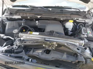 2022 Ram 1500 Tradesman z VIN 1C6RR6FG5NS154825, wystawiony jako IAAI lot #42316379 z przebiegiem 75 347 mil mil oraz . Historia ofert i sprzedaży dostępna na DreamBid. Obrazek 10.