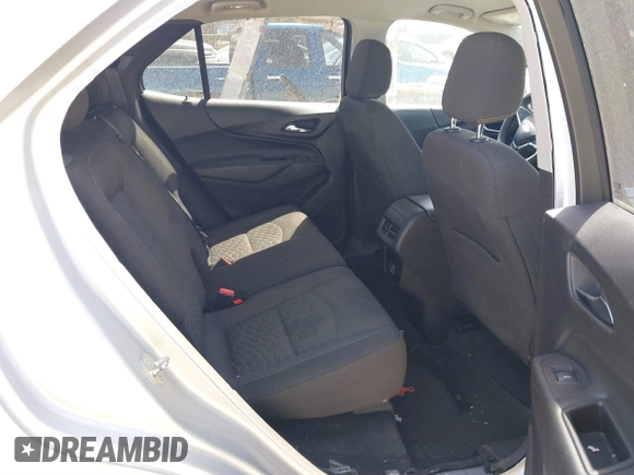 2020 Chevrolet Equinox LT with VIN 2GNAXUEV8L6165776, listed as a IAAI auction lot 41712136 with 132,479 mi miles. Bid and sale history available at carsss.com. Image 8.