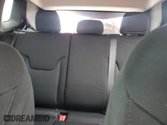 2018 Jeep Renegade Sport with VIN ZACCJBABXJPH91901, listed as a Copart auction lot 58838745 with 93,958 mi miles and Salvage title. Bid and sale history available at DreamBid. Image 10.