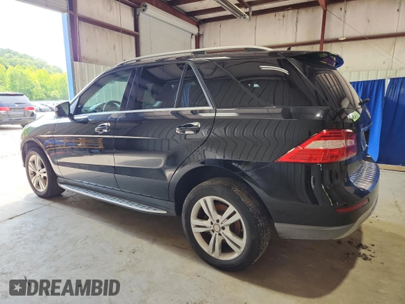 2013 Mercedes-Benz M 350 with VIN 4JGDA5HB8DA197318, listed as a Copart auction lot 64134365 with 134,220 mi miles and Clean title. Bid and sale history available at DreamBid. Image 2.