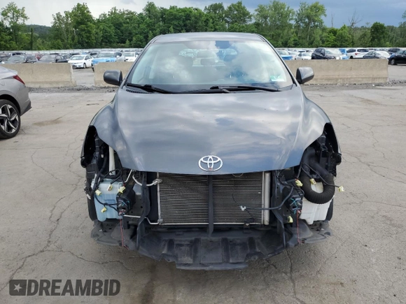 2009 Toyota Matrix S z VIN 2T1LE40E49C011605, wystawiony jako Copart lot #62895715 z przebiegiem 96 378 mil mil oraz Szkoda całkowita • Salvage title. Historia ofert i sprzedaży dostępna na DreamBid. Obrazek 5.