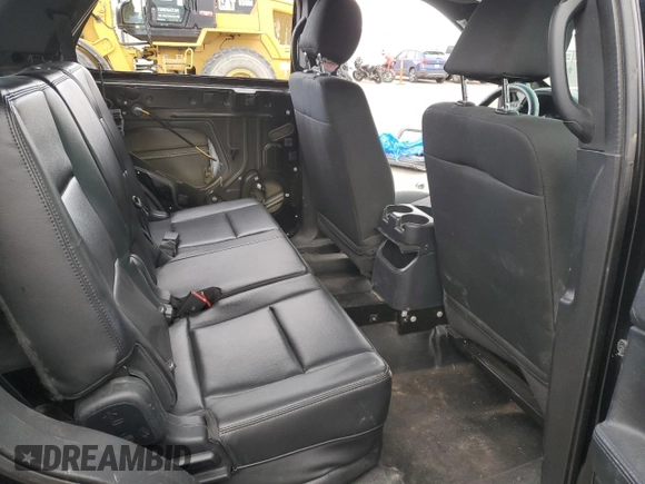 2016 Ford Utility Police Interceptor with VIN 1FM5K8AR7GGC50683, listed as a Copart auction lot 83083274 with 197,682 mi miles and Salvage Title. Bid and sale history available at carsss.com. Image 10.