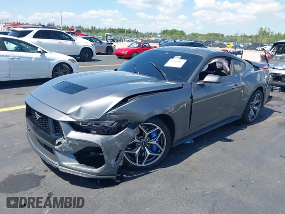 2024 Ford Mustang GT with VIN 1FA6P8CF8R5404304, listed as a IAAI auction lot 42269917 with 32,223 mi miles and . Bid and sale history available at DreamBid. Image 17.