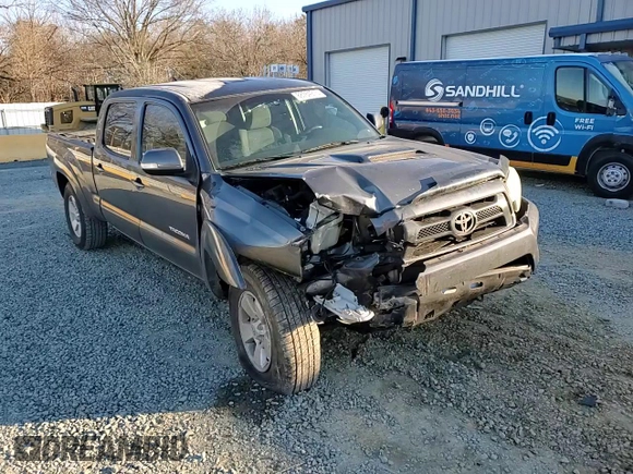 2015 Toyota Tacoma PreRunner with VIN 3TMKU4HN2FM043748, listed as a Copart auction lot 88764915 with 160,731 mi miles and Salvage title. Bid and sale history available at DreamBid. Image 11.