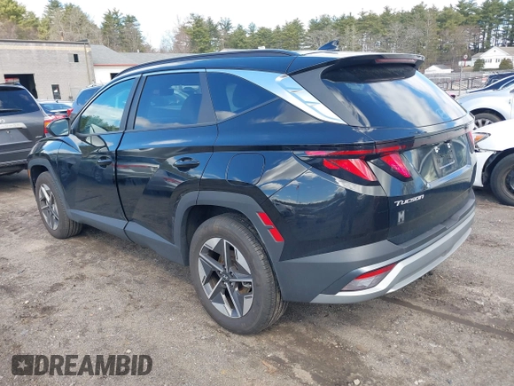 2025 Hyundai Tucson SEL with VIN 3KMJBCDE1SE002692, listed as a IAAI auction lot 41882287 with 5,774 mi miles and . Bid and sale history available at carsss.com. Image 14.