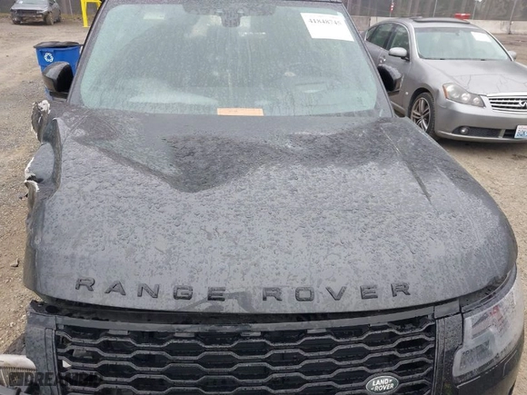 2020 Land Rover Range Rover HSE with VIN SALGS2RU6LA593221, listed as a IAAI auction lot 41848745 with 1 mi miles. Bid and sale history available at carsss.com. Image 10.