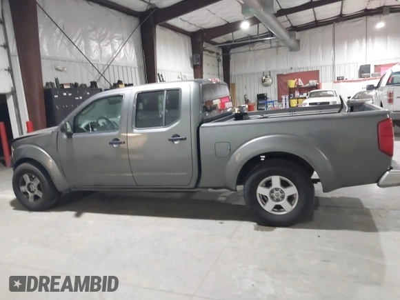 2007 Nissan Frontier SE z VIN 1N6AD09U17C412383, wystawiony jako IAAI lot #41517469 z przebiegiem 247 713 mil mil oraz . Historia ofert i sprzedaży dostępna na DreamBid. Obrazek 15.
