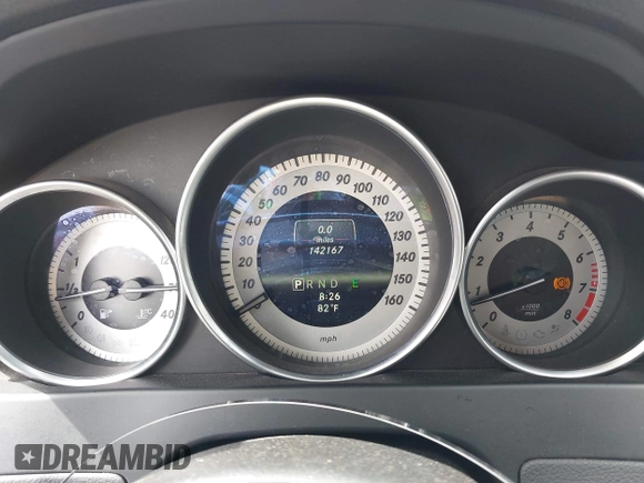 2013 Mercedes-Benz C 250 Sport z VIN WDDGF4HB5DA781713, wystawiony jako IAAI lot #42109186 z przebiegiem 142 167 mil mil oraz . Historia ofert i sprzedaży dostępna na DreamBid. Obrazek 7.