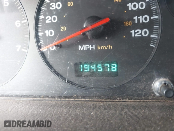 2001 Jeep Grand Cherokee Laredo with VIN 1J4GW48N61C642351, listed as a IAAI auction lot 41783127 with 194,578 mi miles and . Bid and sale history available at DreamBid. Image 15.