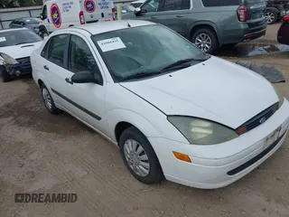 2003 Ford Focus LX with VIN 1FAFP33P33W156797, listed as a IAAI auction lot 42086475 with 200,727 mi miles and . Bid and sale history available at carsss.com. Image 1.