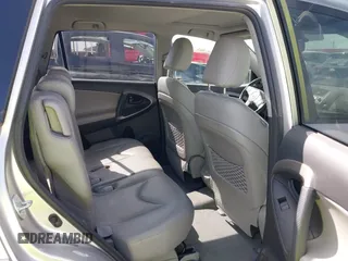 2011 Toyota RAV4 Ltd with VIN JTMDK4DV5B5101596, listed as a IAAI auction lot 41992965 with 194,302 mi miles. Bid and sale history available at carsss.com. Image 8.