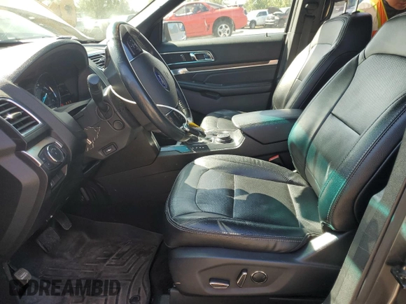 2016 Ford Explorer Limited z VIN 1FM5K8F86GGA98315, wystawiony jako Copart lot #56572935 z przebiegiem 111 747 mil mil oraz Szkoda całkowita • Salvage title. Historia ofert i sprzedaży dostępna na DreamBid. Obrazek 7.