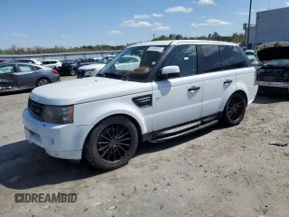 2011 Land Rover Range Rover Sport HSE LUX with VIN SALSK2D48BA714086, listed as a Copart auction lot 52453875 with 151,050 mi miles and Clean Title. Bid and sale history available at carsss.com. Image 1.