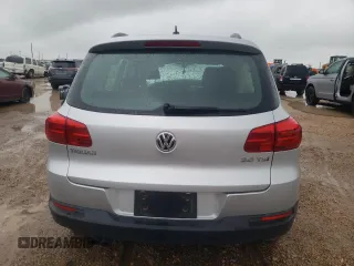 2016 Volkswagen Tiguan S z VIN WVGAV7AX0GW521572, wystawiony jako Copart lot #55967235 z przebiegiem 143 113 mil mil oraz Szkoda całkowita • Salvage title. Historia ofert i sprzedaży dostępna na DreamBid. Obrazek 6.