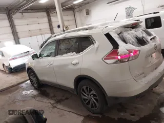 2015 Nissan Rogue SL with VIN 5N1AT2MT2FC836925, listed as a IAAI auction lot 41480969 with 152,210 mi miles. Bid and sale history available at carsss.com. Image 14.