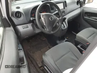 2021 Nissan NV200 S z VIN 3N6CM0KN9MK706860, wystawiony jako Copart lot #43121235 z przebiegiem 99 990 mil mil oraz Szkoda całkowita • Salvage title. Historia ofert i sprzedaży dostępna na DreamBid. Obrazek 8.
