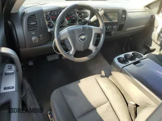 2012 Chevrolet Silverado 1500 LT with VIN 1GCNKSE05CZ189703, listed as a Copart auction lot 68562124 with 130,836 mi miles and Salvage Title. Bid and sale history available at carsss.com. Image 8.