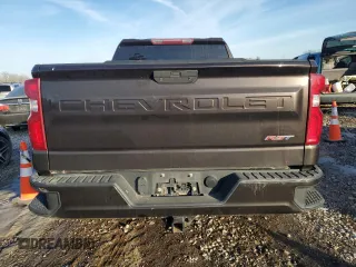 2019 Chevrolet Silverado 1500 RST with VIN 1GCRYEEK2KZ283202, listed as a Copart auction lot 89362205 with 111,596 mi miles and Salvage Title. Bid and sale history available at DreamBid. Image 6.