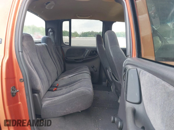 2000 Dodge Dakota Sport с VIN 1B7GL2AX6YS624270, выставлен на аукционе IAAI как лот 42115234 с пробегом 187 410 миль миль и . История ставок и продаж доступна на DreamBid. Изображение 8.
