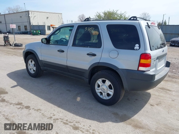 2002 Ford Escape XLT Choice с VIN 1FMYU03102KB75329, выставлен на аукционе IAAI как лот 42063382 с пробегом 129 714 миль миль и . История ставок и продаж доступна на DreamBid. Изображение 3.