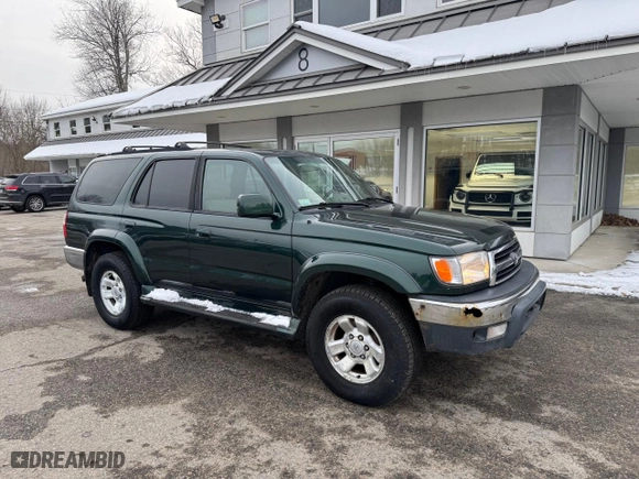 2000 Toyota 4Runner SR5 with VIN JT3HN86R2Y0263096, listed as a Copart auction lot 54598025 with 284,195 mi miles and Clean Title. Bid and sale history available at carsss.com. Image 1.