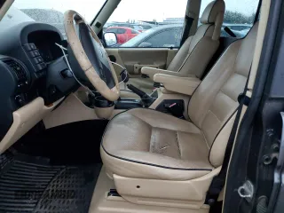 2004 Land Rover Discovery SE with VIN SALTY19474A868071, listed as a Copart auction lot 84768904 with 130,457 mi miles and Clean Title. Bid and sale history available at carsss.com. Image 7.