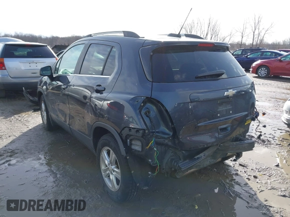 2016 Chevrolet Trax LT with VIN 3GNCJLSB2GL223395, listed as a IAAI auction lot 41697994 with 117,487 mi miles. Bid and sale history available at carsss.com. Image 3.