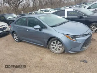 2021 Toyota Corolla LE with VIN 5YFEPMAE4MP212396, listed as a IAAI auction lot 41883092 with 93,106 mi miles. Bid and sale history available at carsss.com. Image 1.