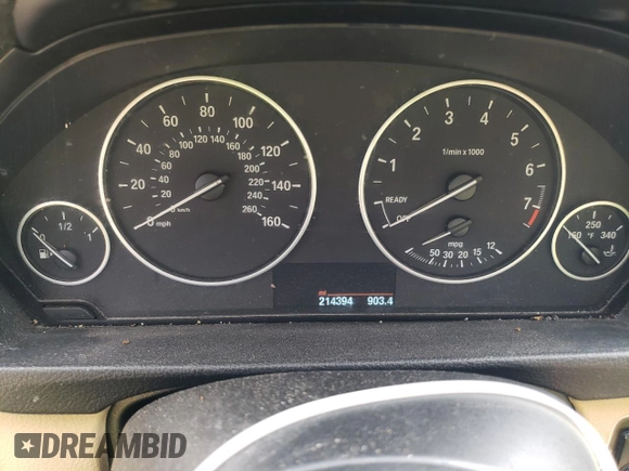 2014 BMW 3 Series 320i with VIN WBA3B1C57EK134727, listed as a Copart auction lot 47895175 with 214,394 mi miles and Clean Title. Bid and sale history available at carsss.com. Image 9.