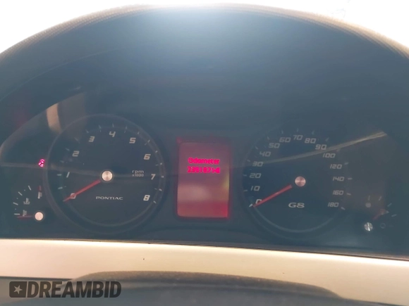 2008 Pontiac G8 GT with VIN 6G2EC57Y08L129427, listed as a IAAI auction lot 41508458 with 239,187 mi miles. Bid and sale history available at carsss.com. Image 7.