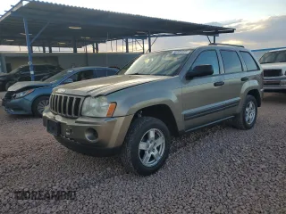 2006 Jeep Grand Cherokee Laredo with VIN 1J4GS48K06C109808, listed as a Copart auction lot 89185885 with 196,549 mi miles and Salvage Title. Bid and sale history available at carsss.com. Image 1.
