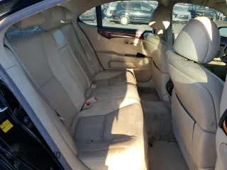 2012 Lexus LS 460 z VIN JTHCL5EF5C5012732, wystawiony jako Copart lot #42987625 z przebiegiem 131 078 mil mil oraz Szkoda całkowita • Salvage title. Historia ofert i sprzedaży dostępna na DreamBid. Obrazek 10.